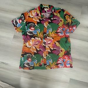 Scotch and Soda short sleeve shirt! Amazing!!!size larrge